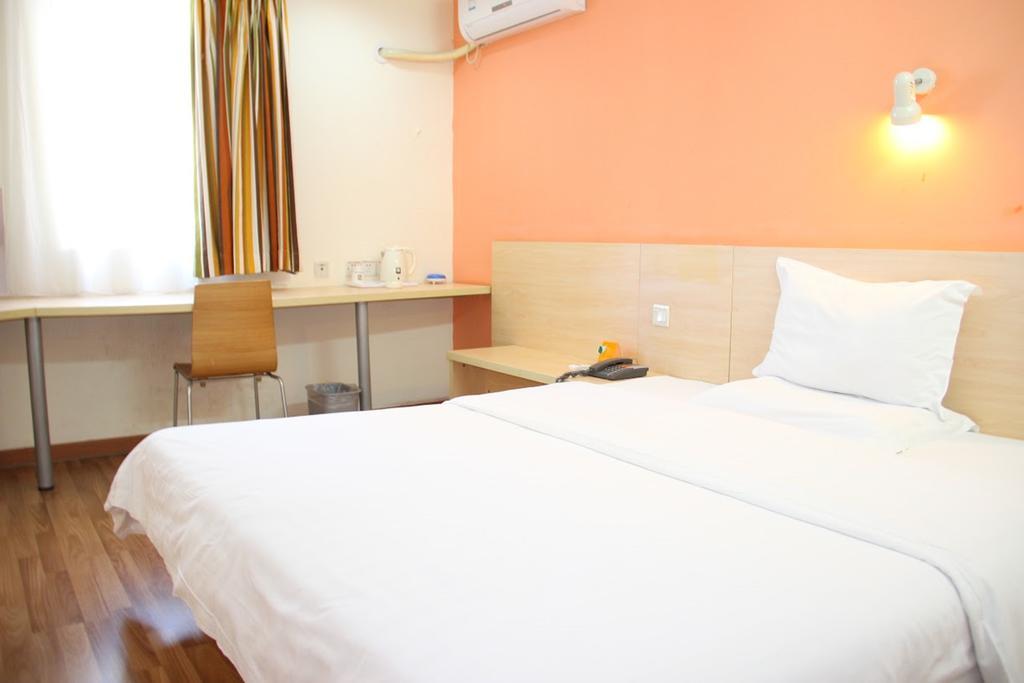 7Days Inn Shaoguang Buxing Street Δωμάτιο φωτογραφία